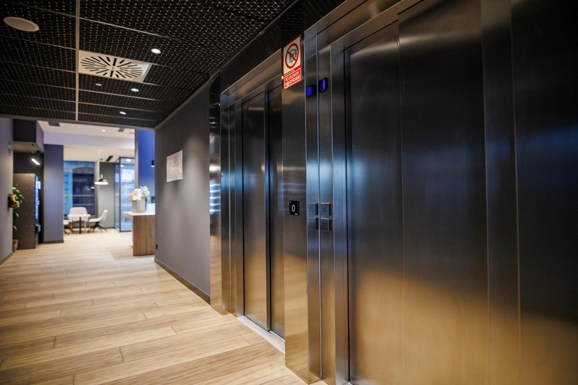 Ibis Budget Logrono Centro Bagian luar foto