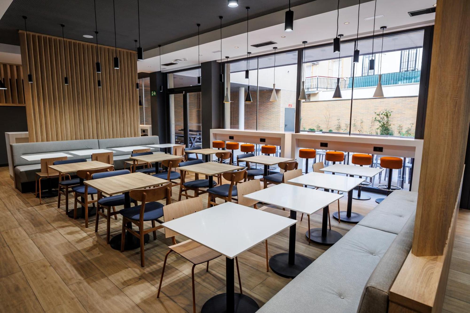 Ibis Budget Logrono Centro Bagian luar foto